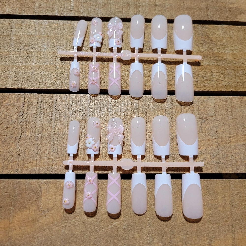 Boutique Press On Nails